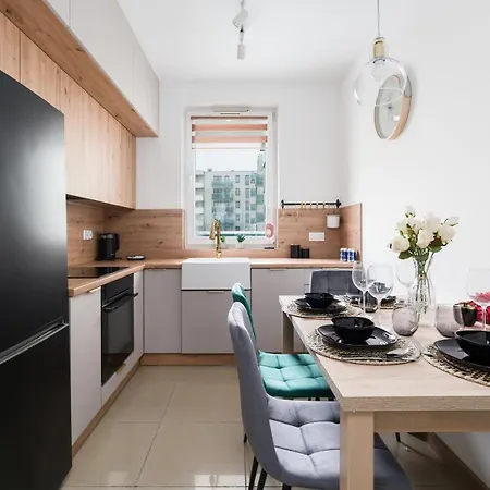 Arena Lux Kasprowicz Park By Renters Prestige * Poznan