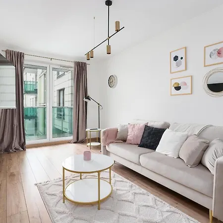 Arena Lux Kasprowicz Park By Renters Prestige Апартаменты Познань