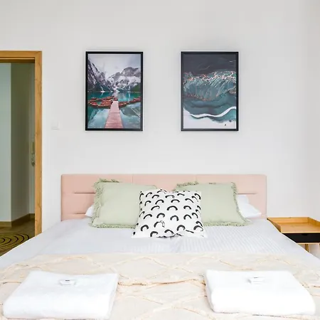 Apartment Arena Lux Kasprowicz Park By Renters Prestige *