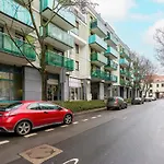 Arena Lux Kasprowicz Park By Renters Prestige Apartment