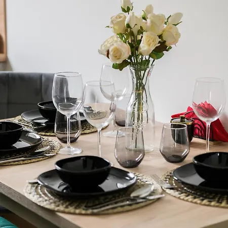 Arena Lux Kasprowicz Park By Renters Prestige * 포즈난