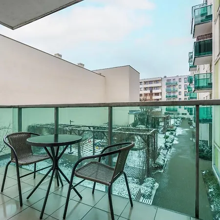 Lägenhet Arena Lux Kasprowicz Park By Renters Prestige Poznań